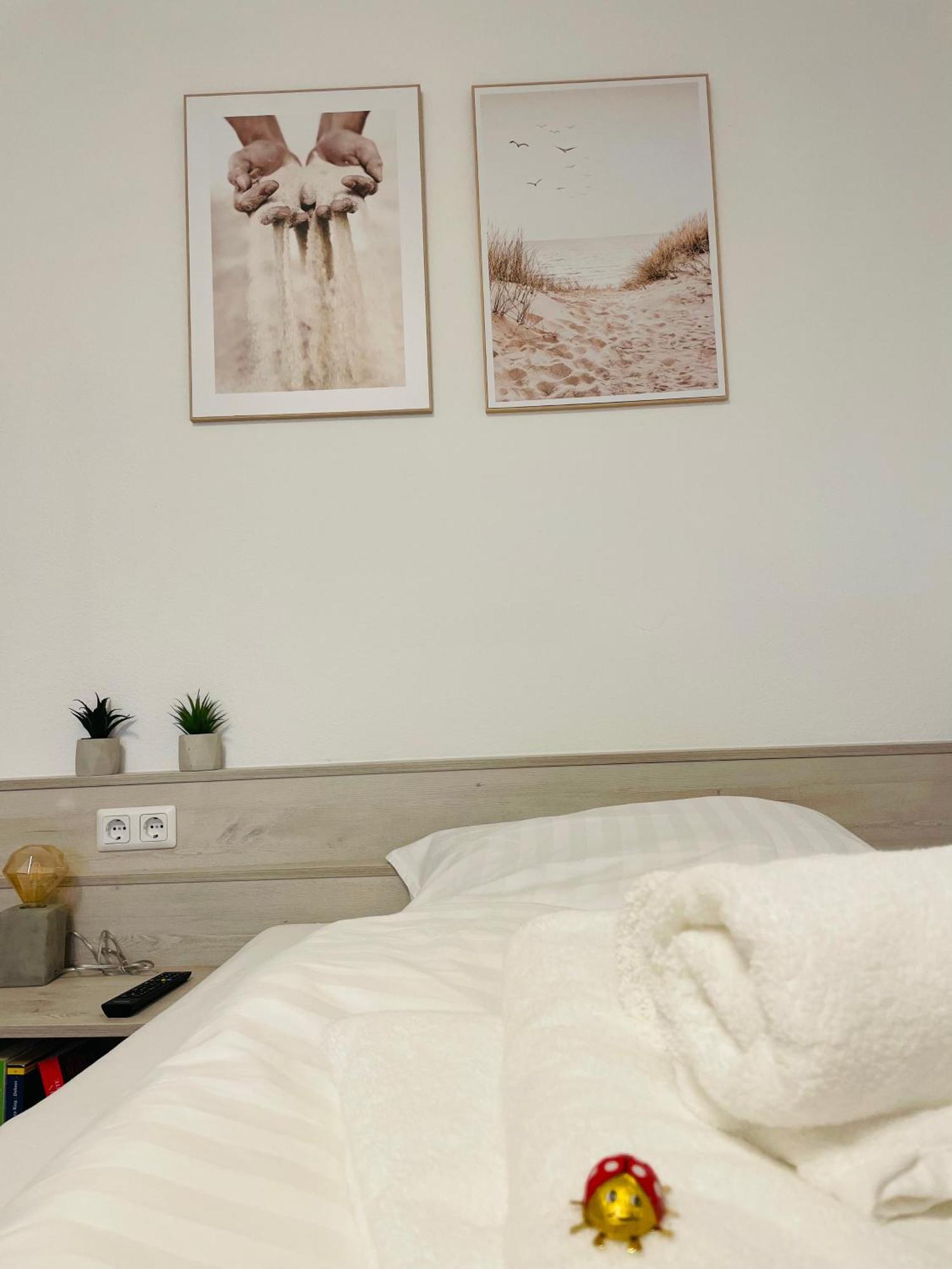 Fewo 20 - Appartement Im Rottalblick - Youngmodern Wohnen Mit Bademantelgang Zur Therme, Tv, Balkon Und Persoenlichem Gaesteempfang Von Astarte Estate Bad Griesbach  Exterior foto